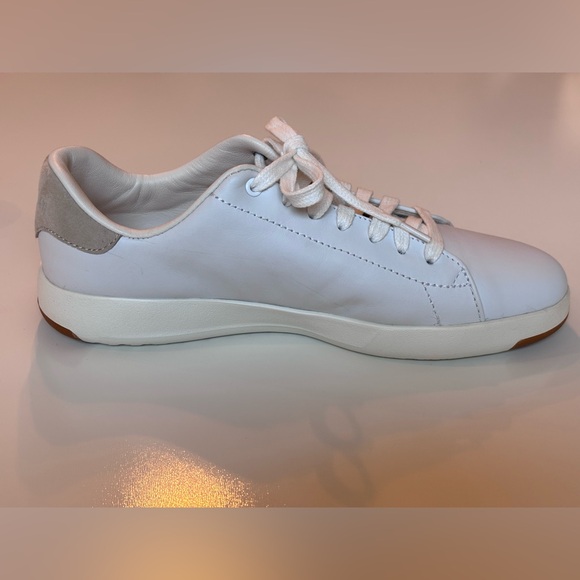 Cole Haan GrandPro Women’s Size 7B White Lace-Up Tennis sneakers, No Box - Picture 8 of 14